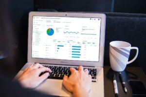 How AI Data Analytics Tools Can Improve Business Decision-Making
