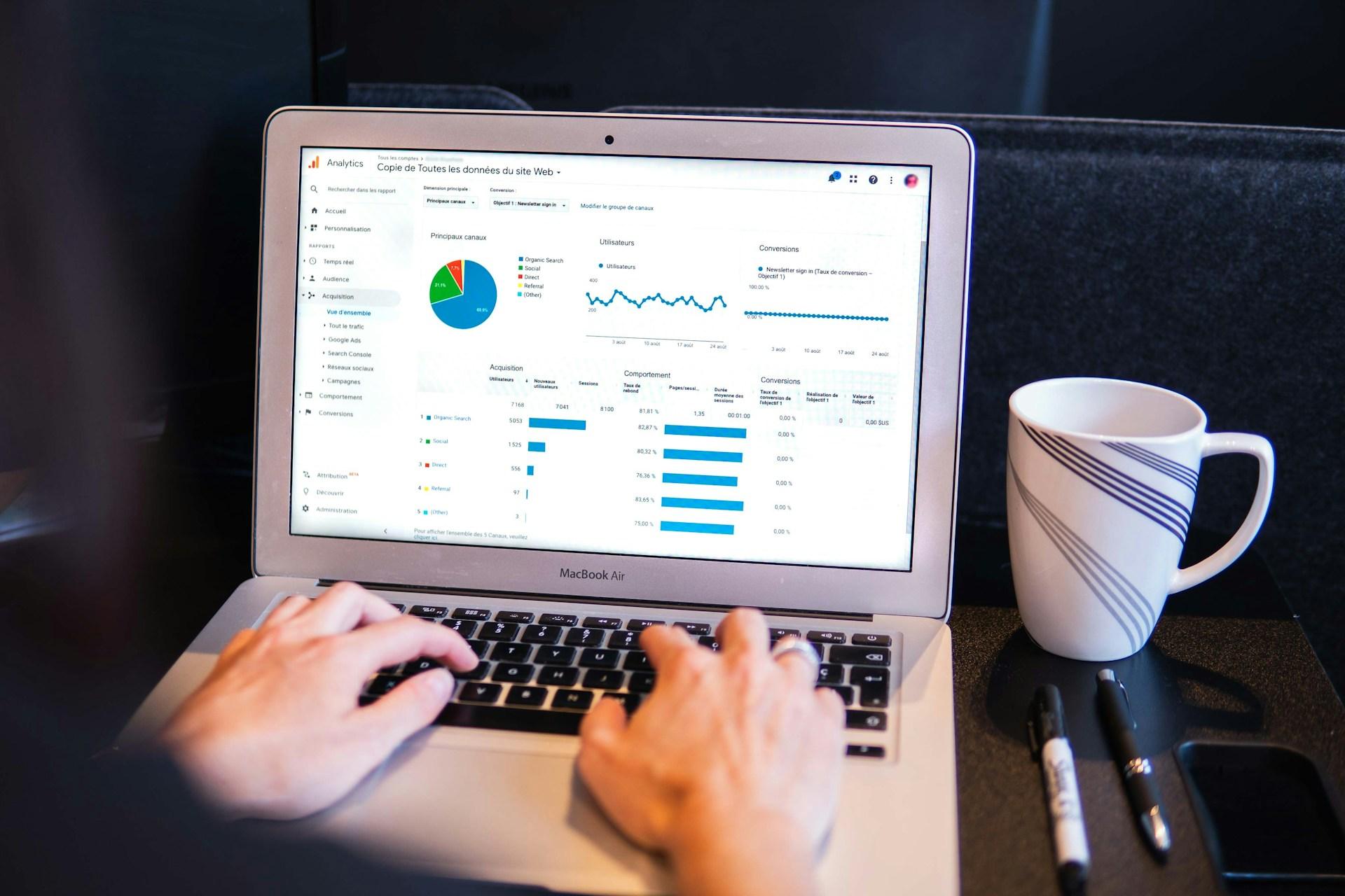 How AI Data Analytics Tools Can Improve Business Decision-Making